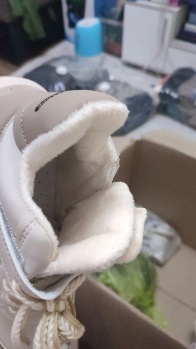 Кросовки утеплённые