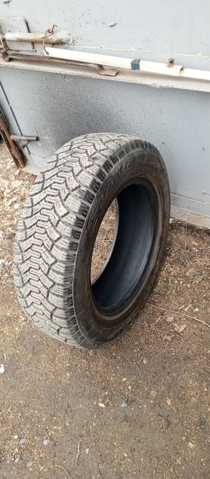 Продам зимние  шины б/у Cordiant