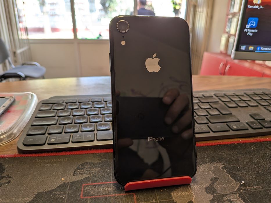 iPhone XR - 128 Gb - Neverlocked