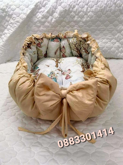 Гнездо за бебе с активна гимнастика