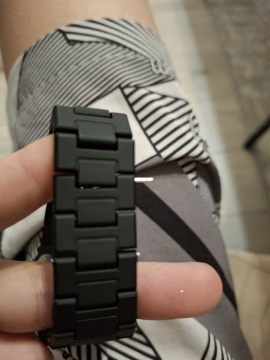 Часы из кварца..