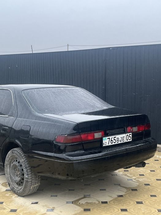 Срочно Продам камри 20