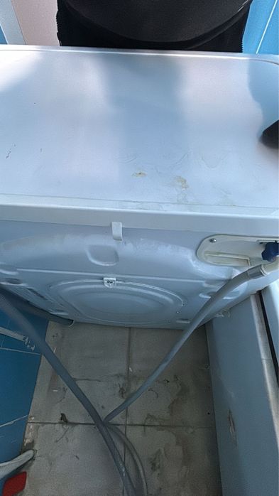 Продам стиральную машинку