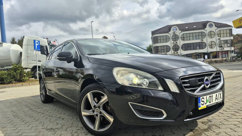 VOLVO V60 2011 — imagine 2