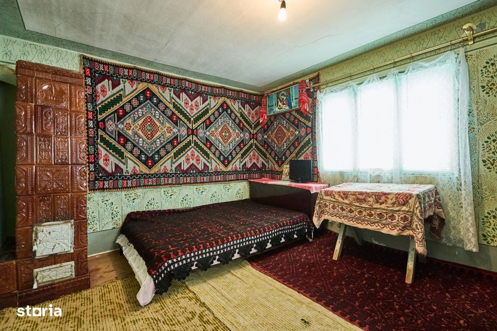 Casa  la munte cu teren generos in Com. Nucsoara, loc. Slatina jud. A