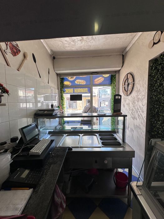 Продава се бизнес за бързо хранене – възможност и на части