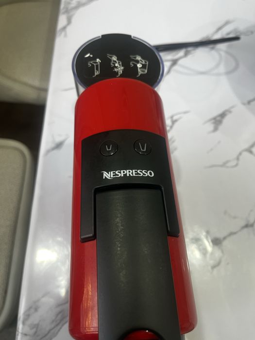 Кофе машинка капсюльную