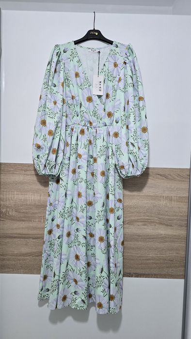 Rochie midi Na-kd cu maneci lungi bufante