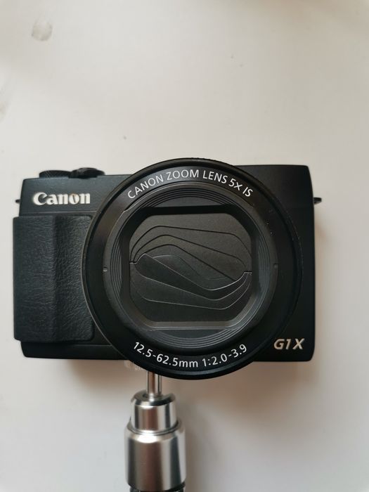 Se vinde urgent Pachet Complet Canon PowerShot G1 X (Stare Impecabilă) + 2 Trepiede Hama NOI, Geantă și Baterie