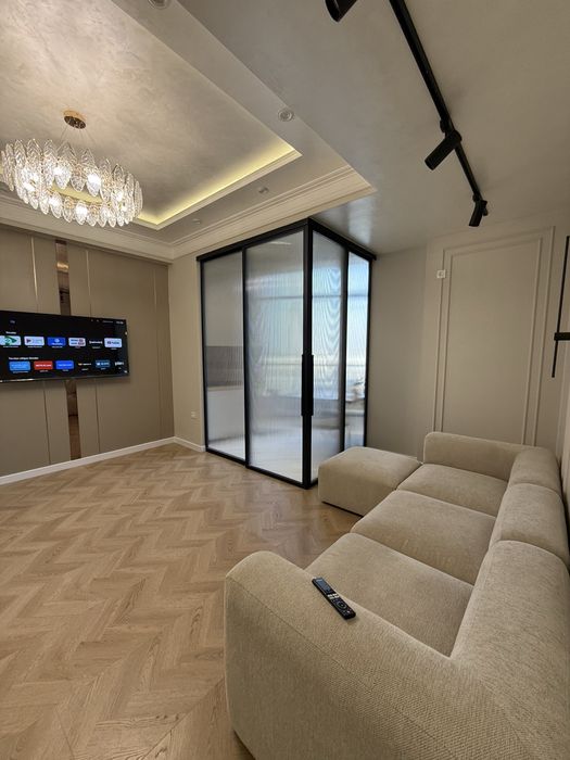 China house. Uy sotiladi. 2 xona