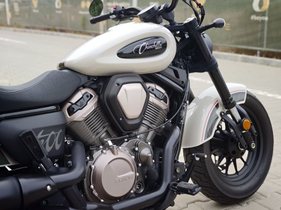 Benda Chincllia 500