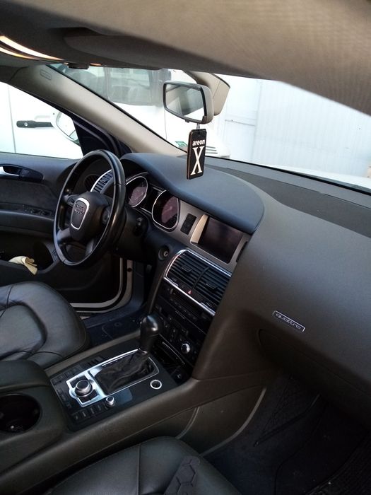 Audi Q7 3.0 TDI  Ауди