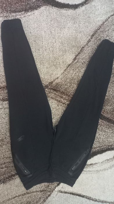 Анцунг долнище Nike tech