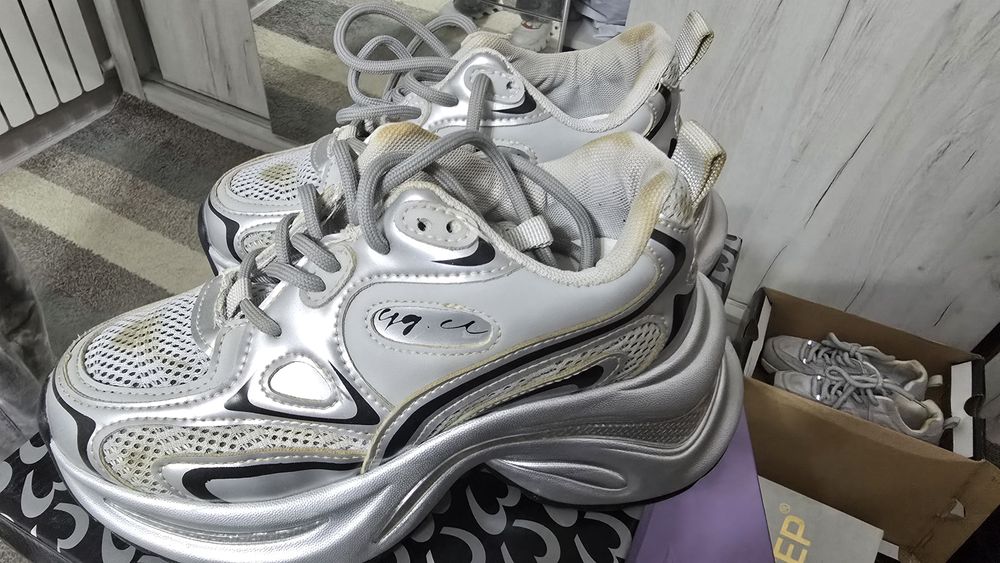 Продам обувь женская