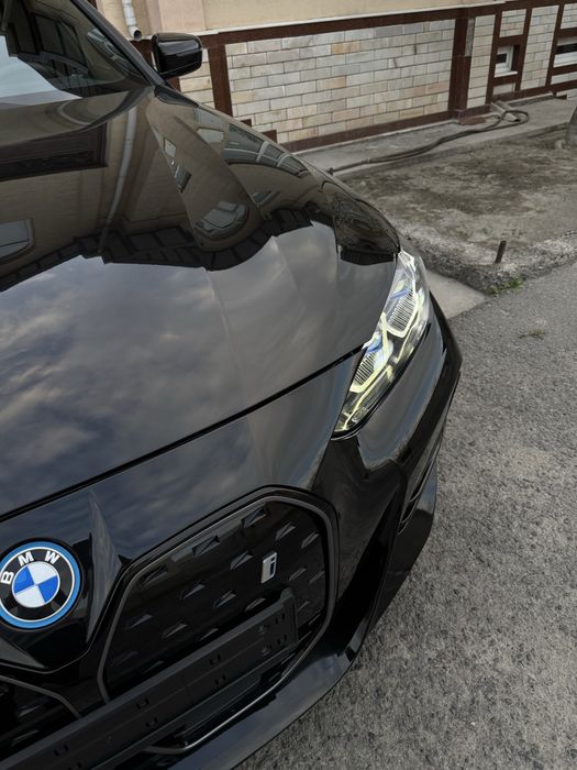 BMW i4 40L M-Sport
