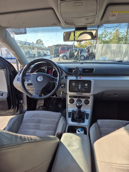 De vânzare Volkswagen B6