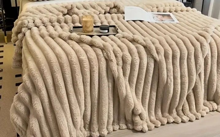 Луксозни пухкави одеяла 200/230см