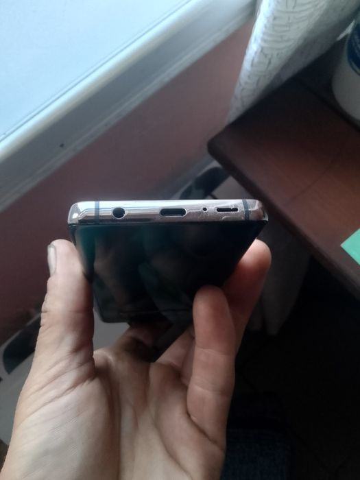 Продам самсунг с 10