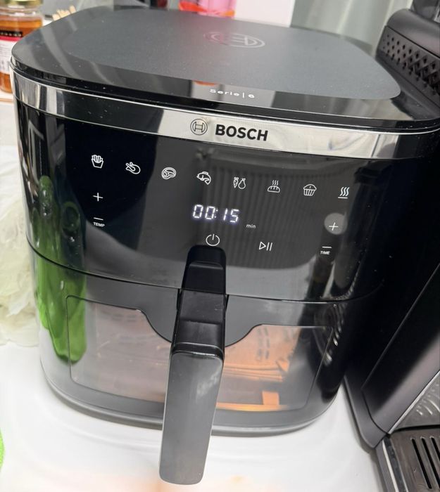 Friteuza cu aer cald