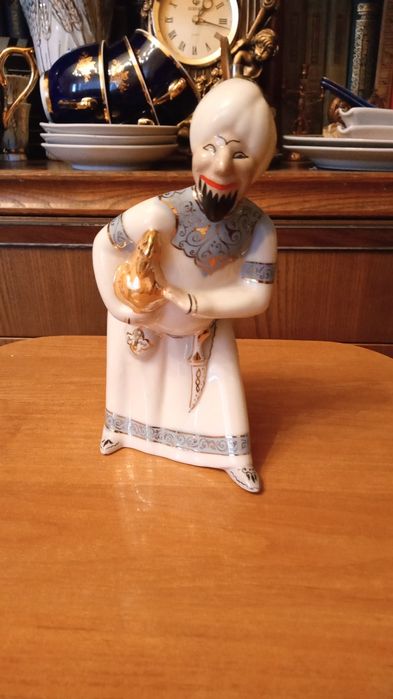 Продам статуэтки