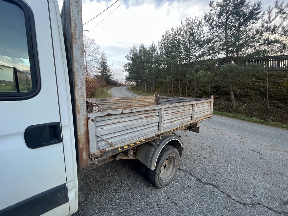 Vand sau schimb Iveco Daily Basculabil