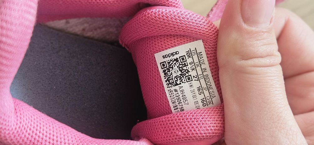 Маратонки за момиче 27 номер