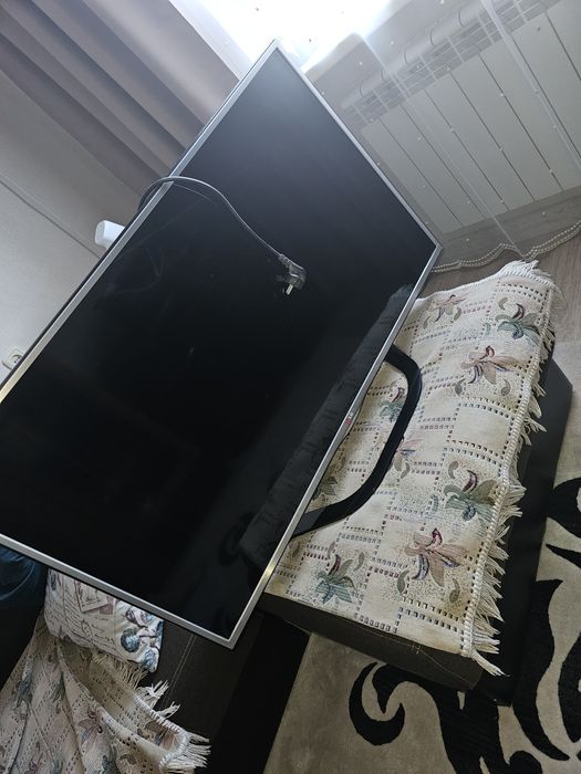 Телевизор продам.