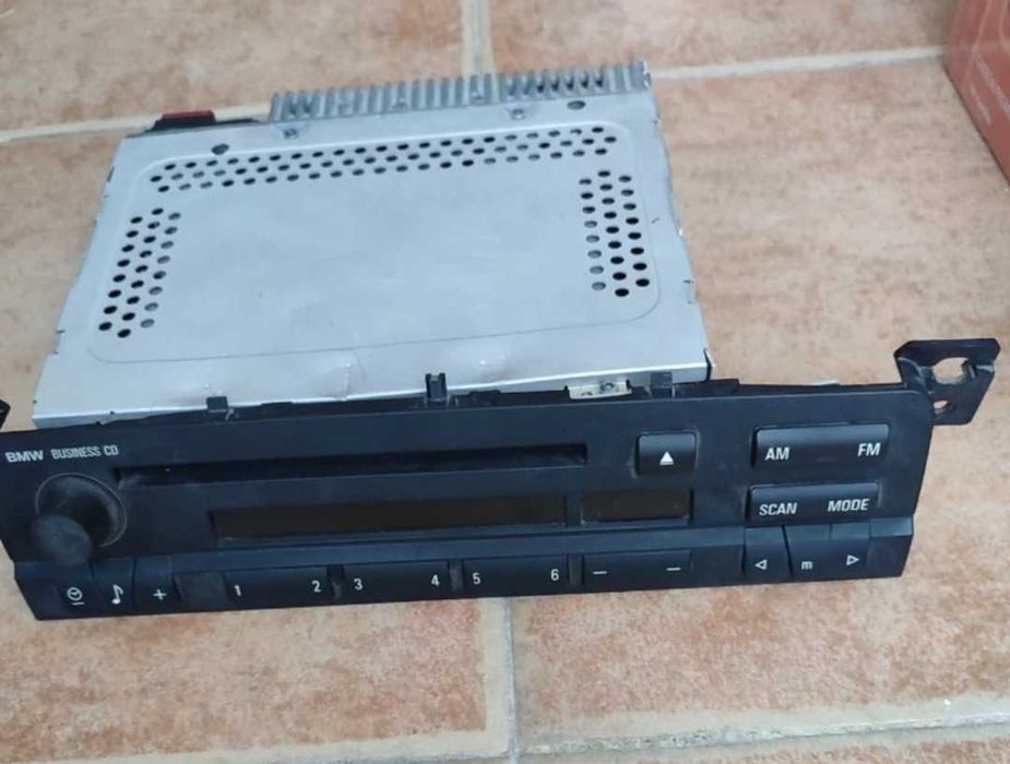 Радио с компактдиск за БМВ