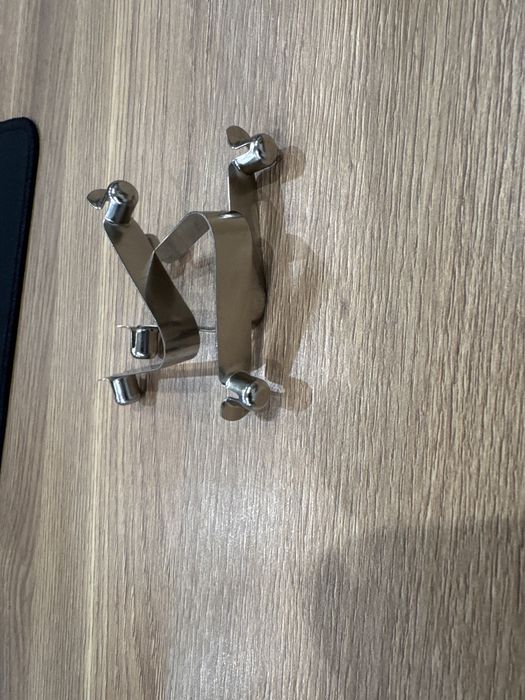 Пружинный фиксатор