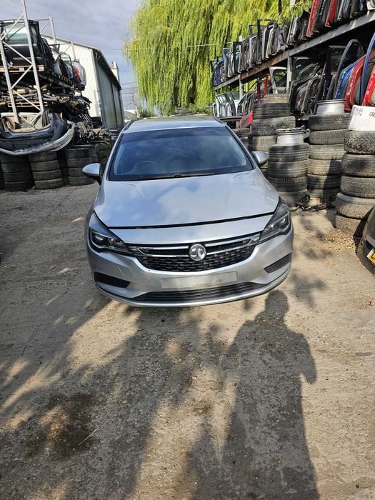 Dezmembrez Opel Astra K [2015 - 2020] Sports Tourer wagon 5-usi 1.6 CDTi MT (110 hp)