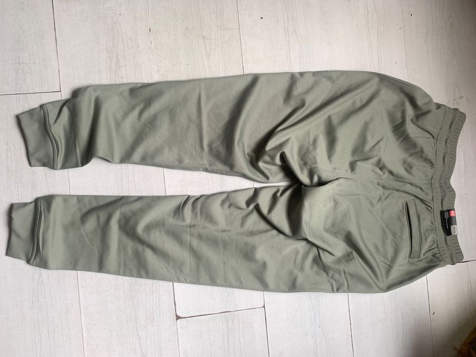 Under Armour • USA