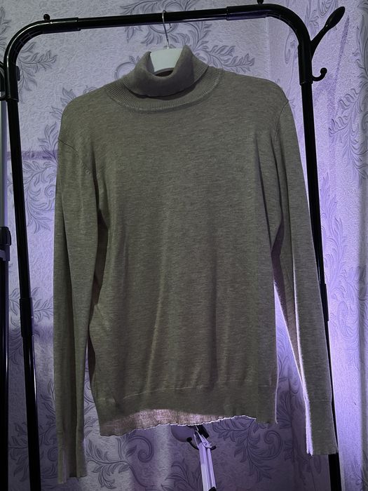 Одежда женская (рубашки, кофты)