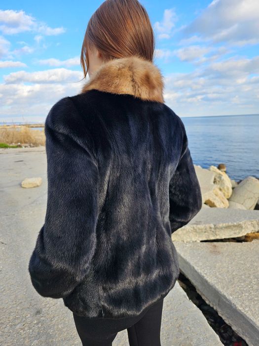 Отстъпка Луксозно палто от норка Italy