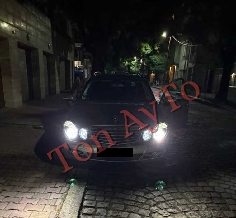 Капаци Фарове Мерцедес W211 Mercedes E Class W211 2002 - 2008 Стъкла Фарове Капаци