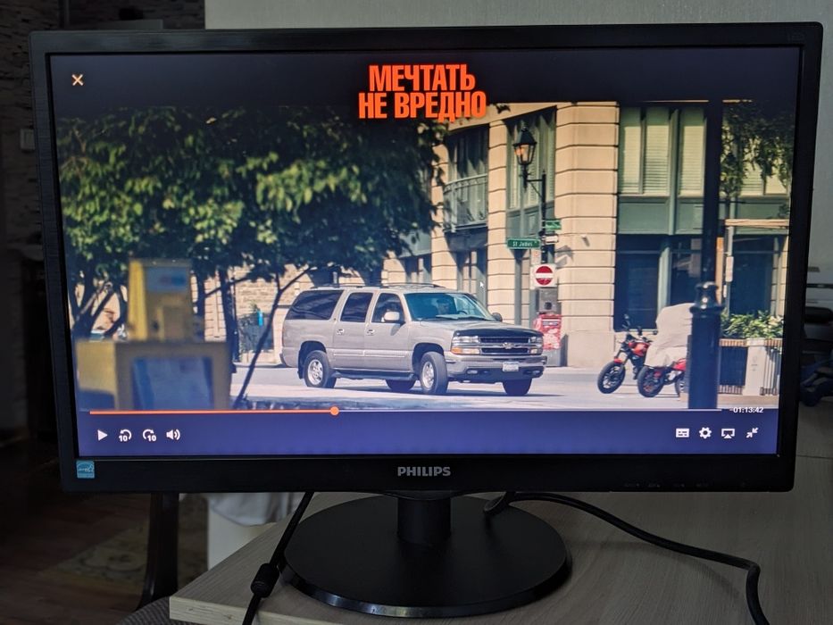 Монитор Philips 223V5L 21.5" Full HD, VGA