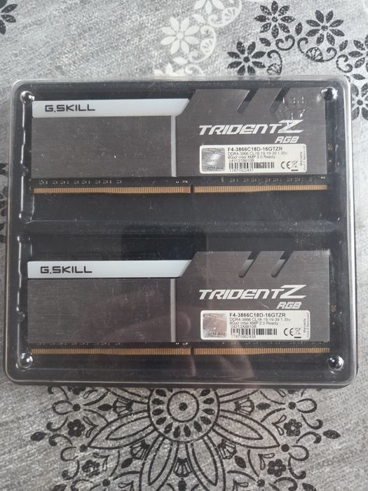 Memorie RAM G.SKILL Trident Z RGB 16GB (2x8GB) DDR4 3866MHz CL18