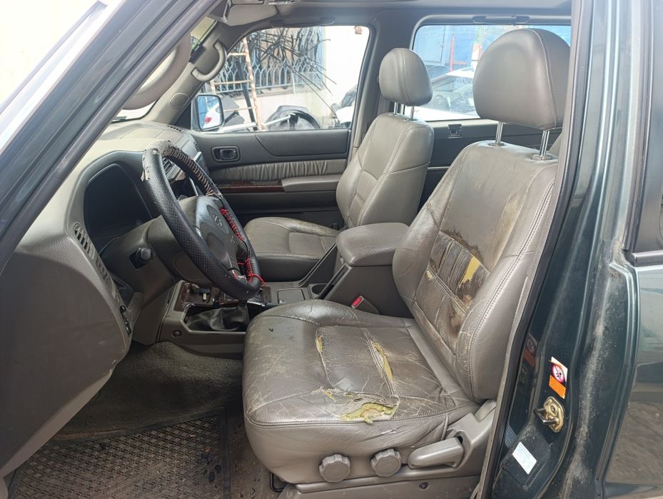 Продавам Нисан Патрол Y61 3.0D На части