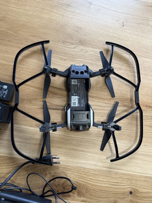 Дрон DJI Mavic Air