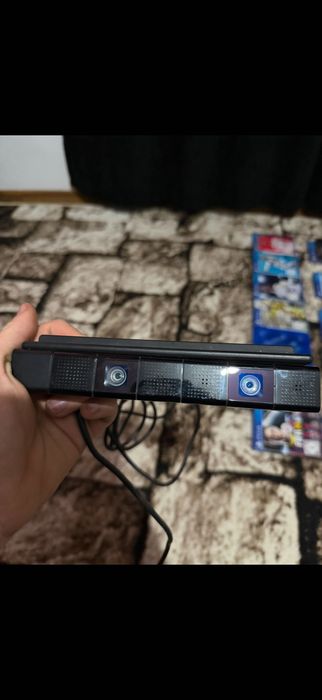 Vând sau schimb Ps4 perfectă stare de funcționare