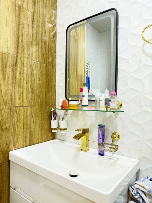 Продается квартира .Яшнабадский р-он,Рисовый