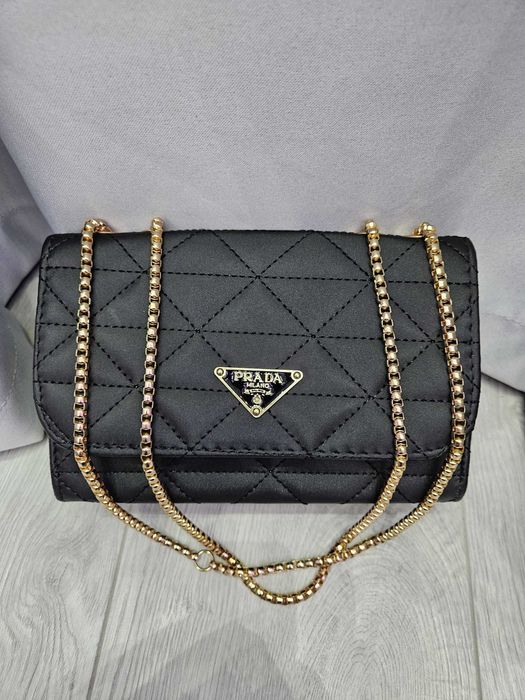 Дамска чанта Prada