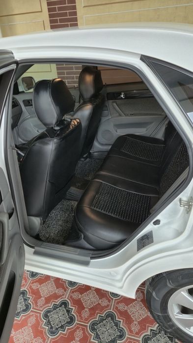 Автомашина Jentra 1.5