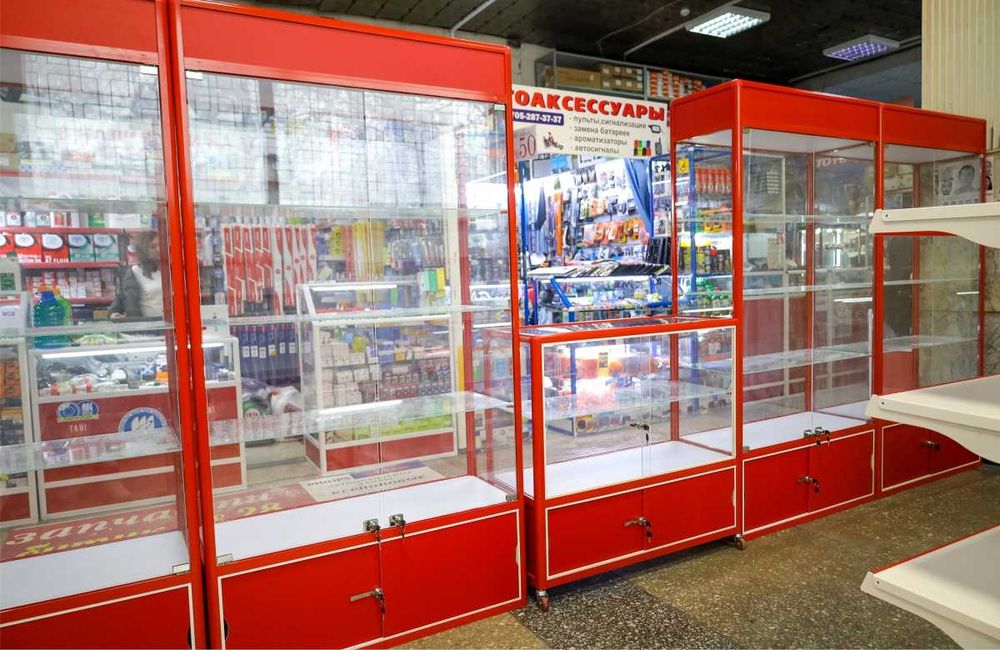Витрины большой выбор размеров, конфигураций, цветов