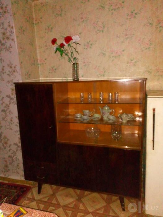 Шкаф сервант Германия shkaf bufet kabinet shkaf