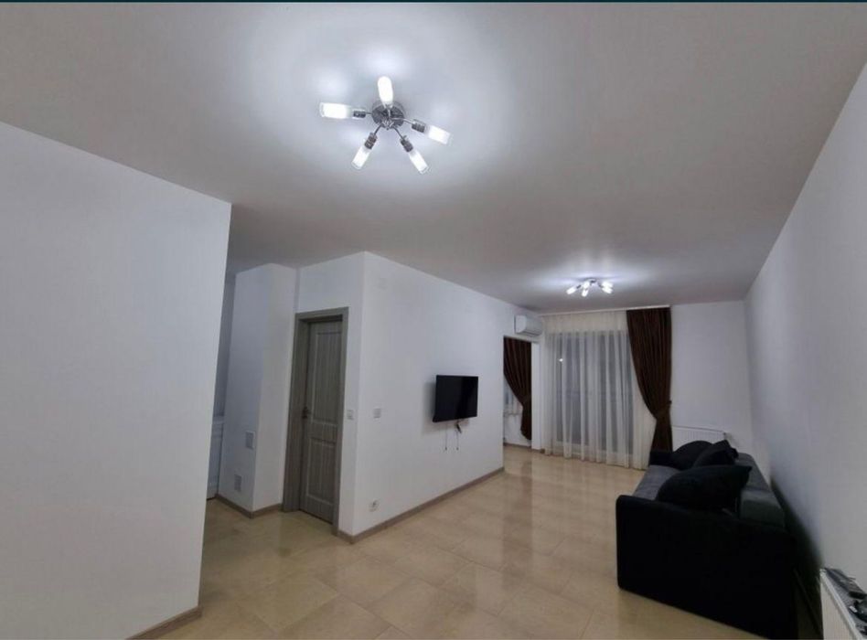 Apartament cu o camera de inchiriat