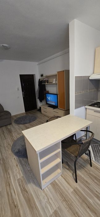 Inchiriez Apartament 2 camere