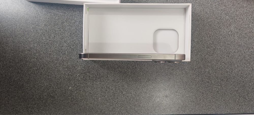 Iphone 15 pro ак 83 память 256гб ТОРГ есть