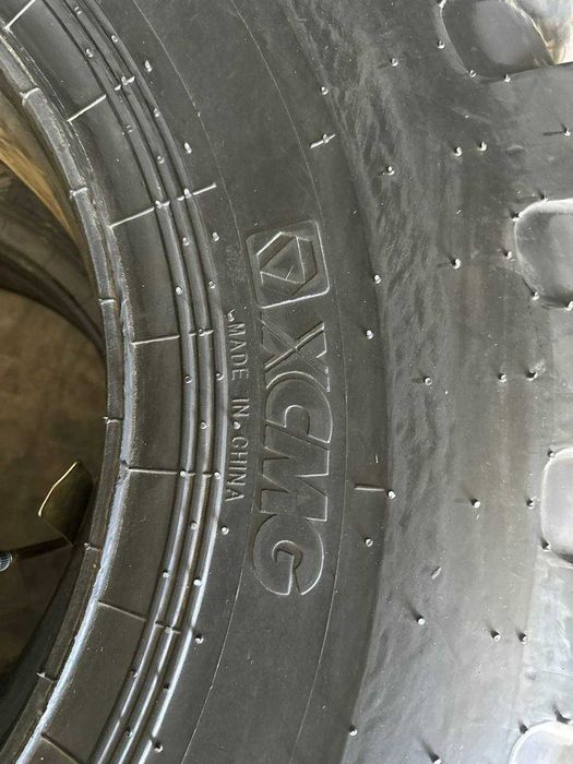 Шины бренда XCMG для спецтехники в размере 17,5–25 12PR и 23,5–25 18PR