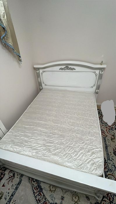 Спальни кровать жақсы жағдайда