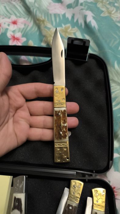 Briceag făcut manual, cadou perfect.